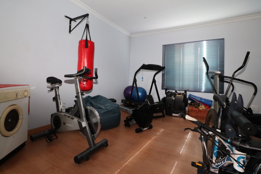 5 Bedroom Property for Sale in Wilkoppies North West